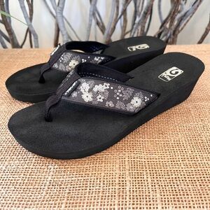 Teva Mush Wedge 2-K Flip Flop Sandals Size 7 Women’s